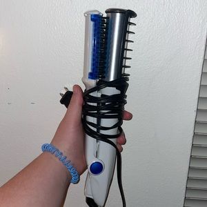 Wet to dry hair styler